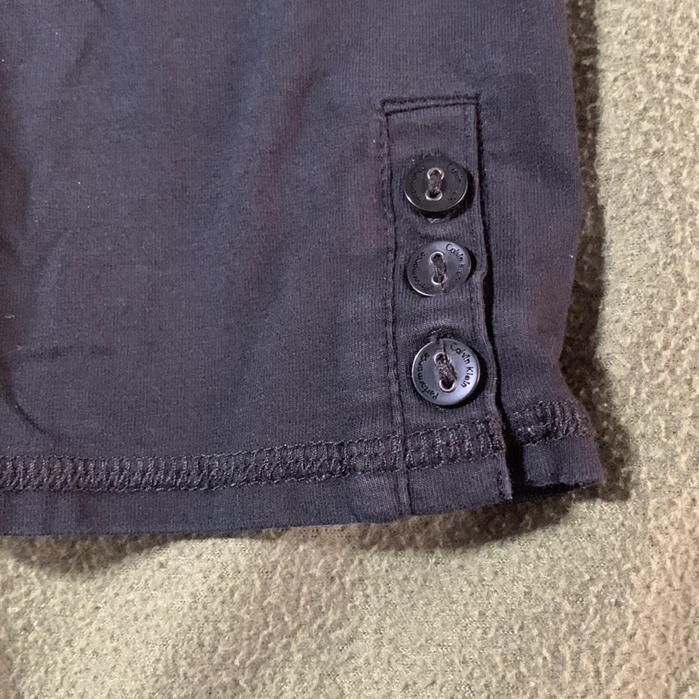 Calvin Klein Performance Quick Dry capri leggings. Size small. - Picture 5 of 6